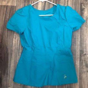 Teal Jaanuu scrub set